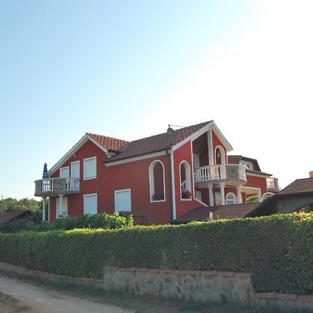 Apartma Jelka Novigrad Istria Exteriér fotografie