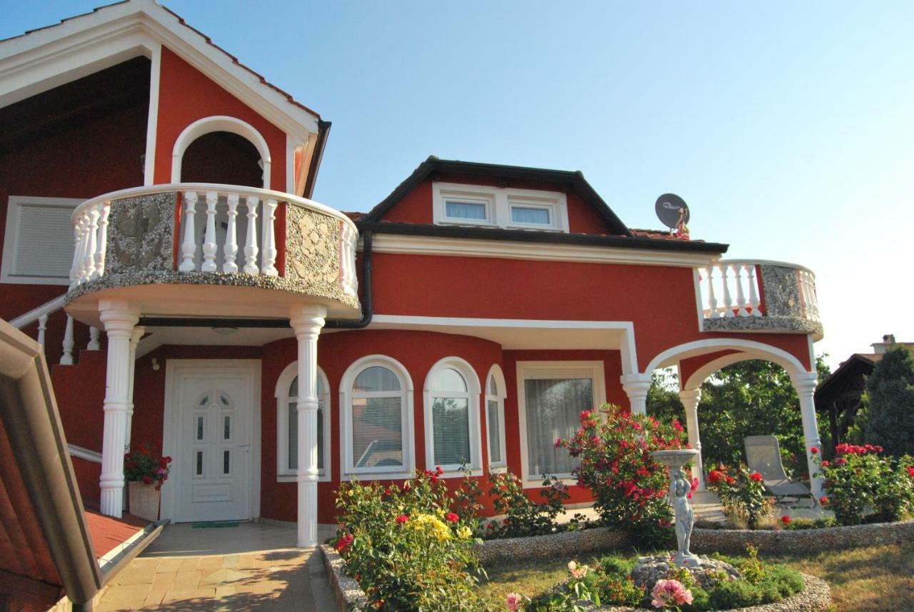 Apartma Jelka Novigrad Istria Exteriér fotografie