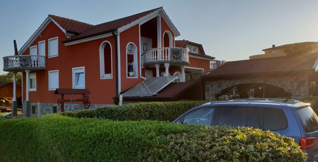 Apartma Jelka Novigrad Istria Exteriér fotografie