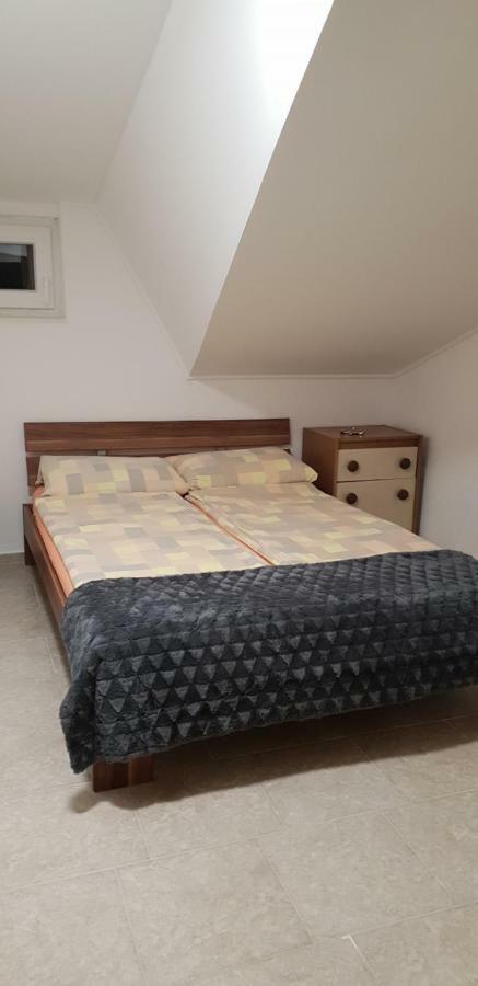 Apartma Jelka Novigrad Istria Exteriér fotografie