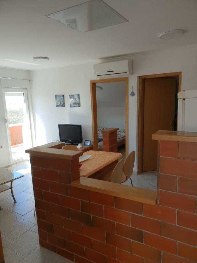 Apartma Jelka Novigrad Istria Exteriér fotografie